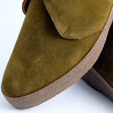 Load image into Gallery viewer, Joe & Co x Sanders 07 Olive Green Polo Snuff Suede Chucka Boot