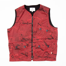 Load image into Gallery viewer, Brompton Red & Black Camo Ripstop Gilet