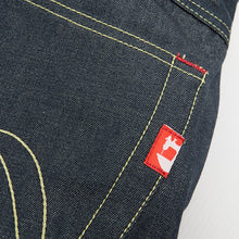 Load image into Gallery viewer, Collier 9 100% Cotton 11-1/4oz White Line Selvedge Denim