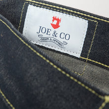 Load image into Gallery viewer, Collier 9 100% Cotton 11-1/4oz White Line Selvedge Denim