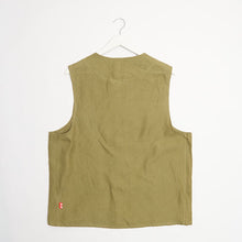 Load image into Gallery viewer, Bainewright 2 Moss Linen Vest