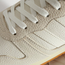 Load image into Gallery viewer, The White Pearl Joe And Co X Gola Colab