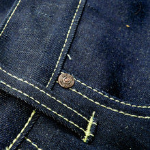 Load image into Gallery viewer, COLLIER 11 Hemp 11.5oz White Selvedge Denim