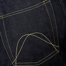 Load image into Gallery viewer, COLLIER 17 Japanese KURABO 14oz Red Line Selvedge Denim