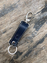 Load image into Gallery viewer, Veg tanned leather key ring