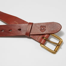 Load image into Gallery viewer, Philby 03 British veg tanned Dark Chestnut leather and brass belt