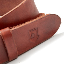 Load image into Gallery viewer, Philby 03 British veg tanned Dark Chestnut leather and brass belt