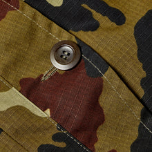 Load image into Gallery viewer, Hunt 01 Water Repellent Ripstop Woodland Camo Field Jacket