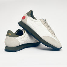 Load image into Gallery viewer, Joe & Co X Gola Off White & Olive Classic Springfield 70's Joggerw