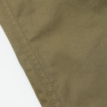 Load image into Gallery viewer, Vale 1 Olive Green Emerised Cotton Twill Utility Trouser