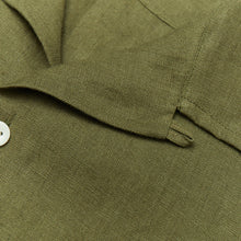 Load image into Gallery viewer, Beswick 05 Moss Linen Bowling Shirt
