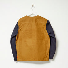 Load image into Gallery viewer, Baines 16 Biscuit - Navy Dry Wax Water Repellent Honeycomb Ripstop Over Shirt
