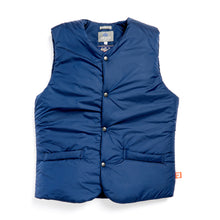 Load image into Gallery viewer, Turner 01 navy nylon wadded gilet

